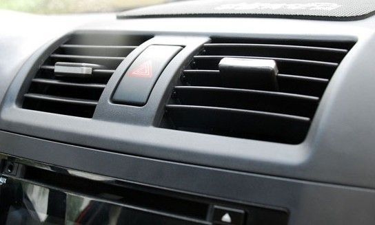 夏天汽车空调需要加冷媒吗,夏天汽车空调制冷多少度最好