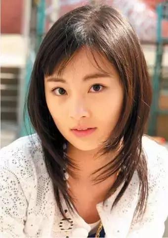 日本的混血女星,40岁日本混血美女