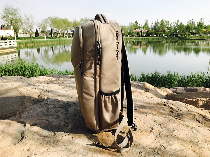 探路者户外正品轻薄双肩轻便背包,探路者斜背包