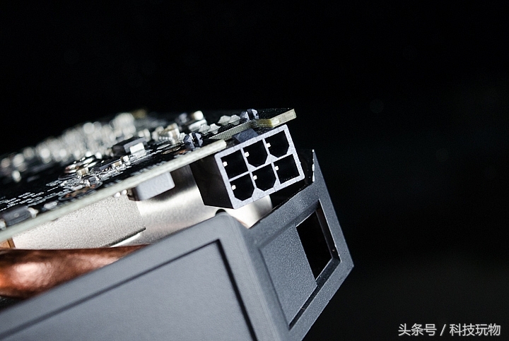 小体积显卡,gtx1060.5g与gtx1060.6g显卡对比