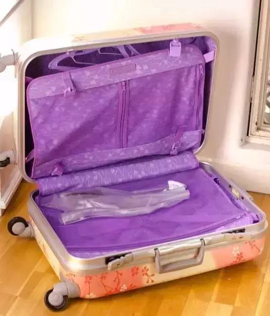 5月·焕新生|不负好*光春**,那些行走在旅途中的箱包们!