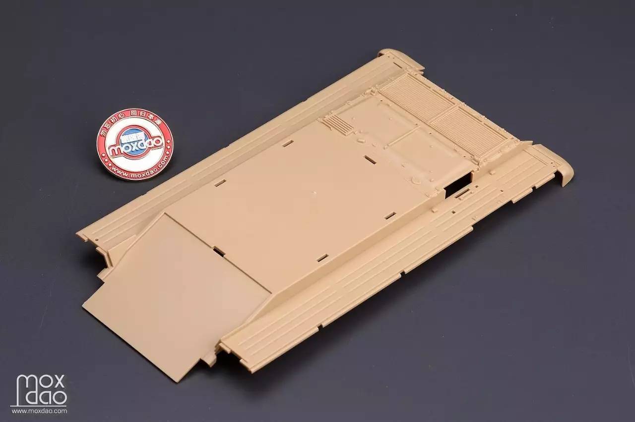 MENG出品的俄罗斯BMR-3M装甲扫雷车｜板件开盒