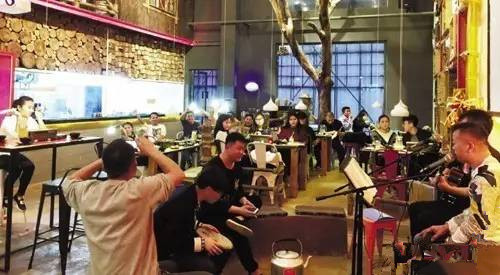 最时尚的烧烤方式,年轻人的时尚烧烤