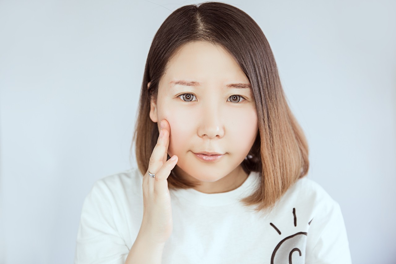 再多的情话都不如你在身边,所有动听的情话都不及身边的陪伴