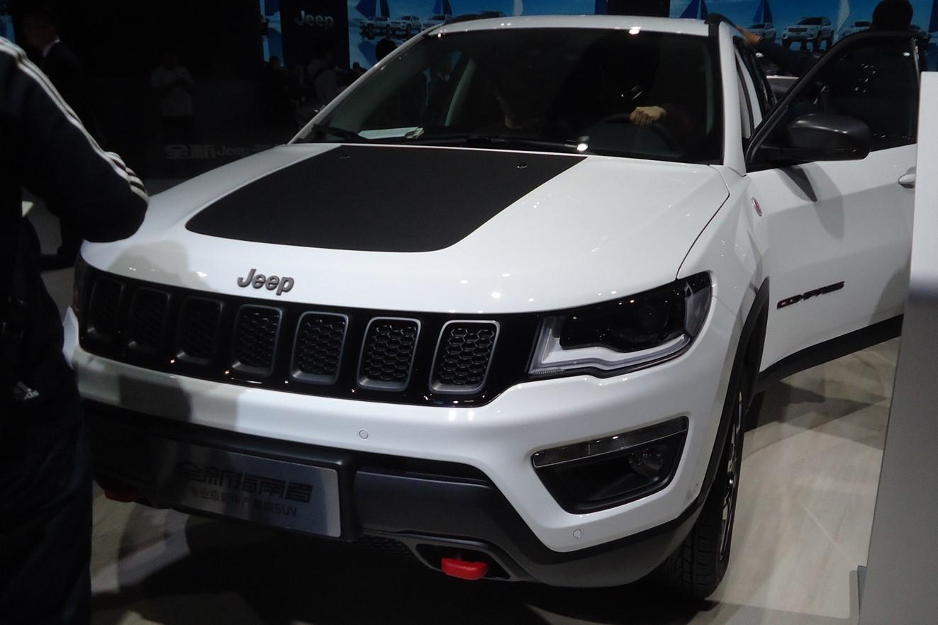 如果你买SUV想越野,看到车身这个标志,那就下手吧