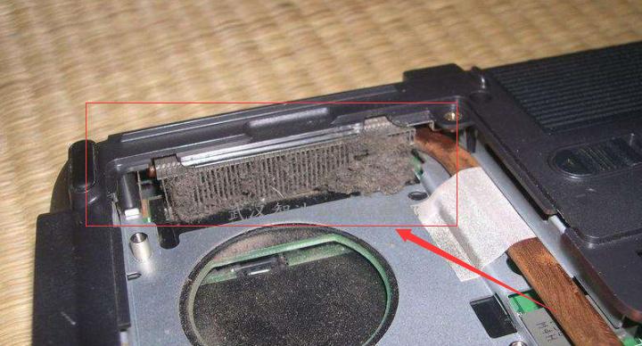 电脑｜笔记本运行速度慢，又很卡，怎么解决