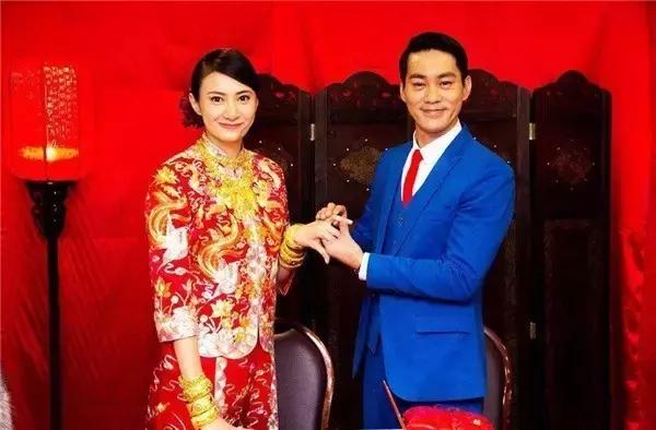 神似李小龙小伙子,长相酷似李小龙的人