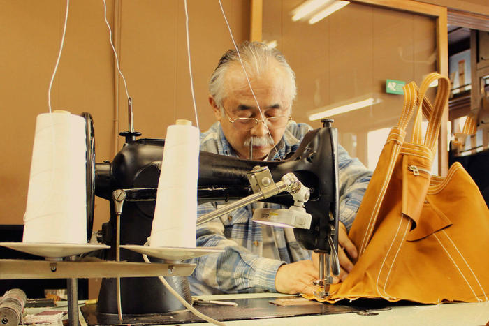 帆布包中的lv明星帆布包,lv帆布包最近很火的