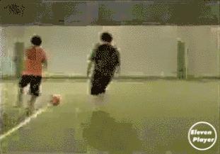 足球30招经典过人技巧,足球教学视频过人技巧外国