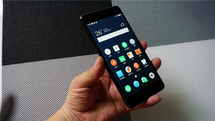 魅蓝e2全部参数配置,魅蓝e2现在值得入手吗