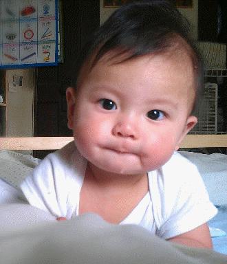 宝宝出牙期怎么缓解不适的症状,宝宝出牙期有什么症状和护理