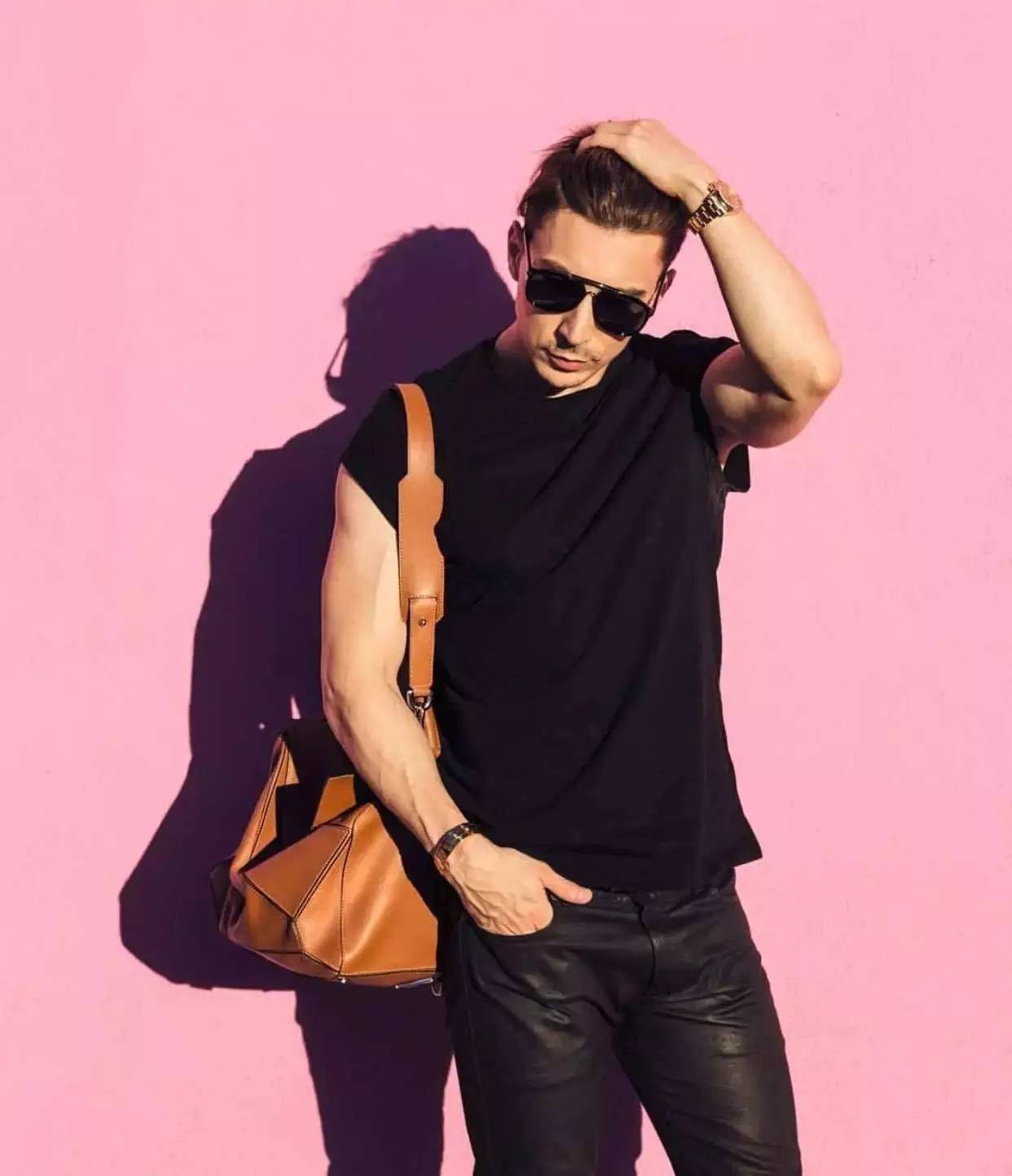 一款包包用了很多年还是无可替代,一个包能用一辈子的牛皮品牌