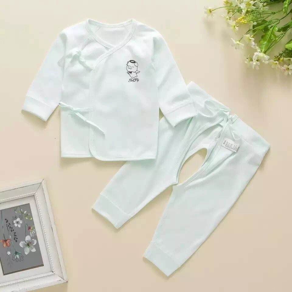 新生儿怎么照顾和护理,新生儿0-1个月护理