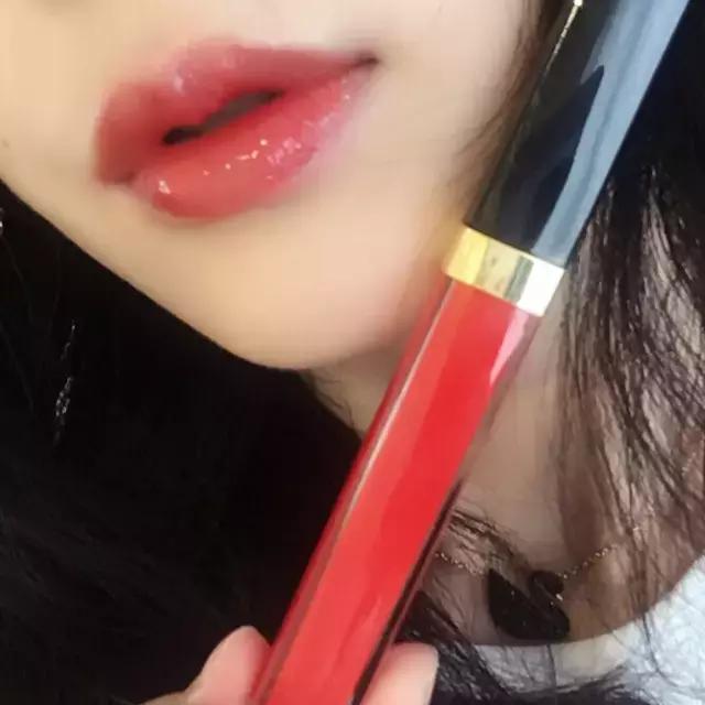 年轻前卫高定ysl美妆强势来袭,祖玛珑遮瑕