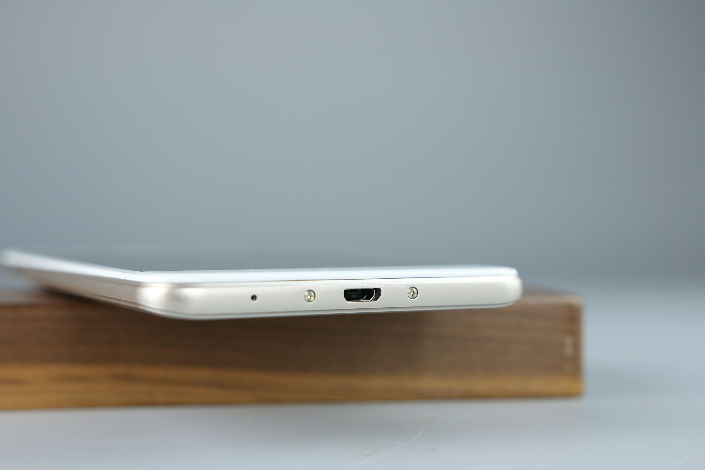 青橙t6手机多少钱,学生党适合的苹果6s手机