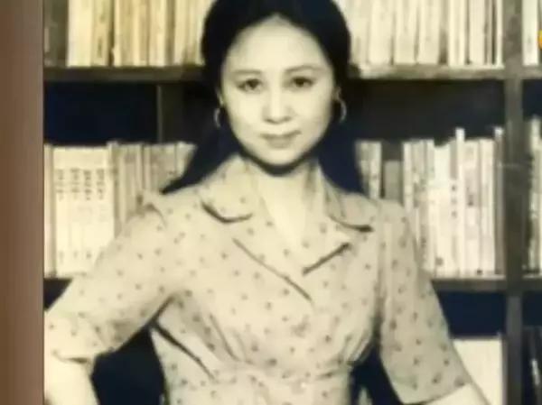 琼瑶和简奥斯汀，同为言情女王为何有不一样的爱情命运？