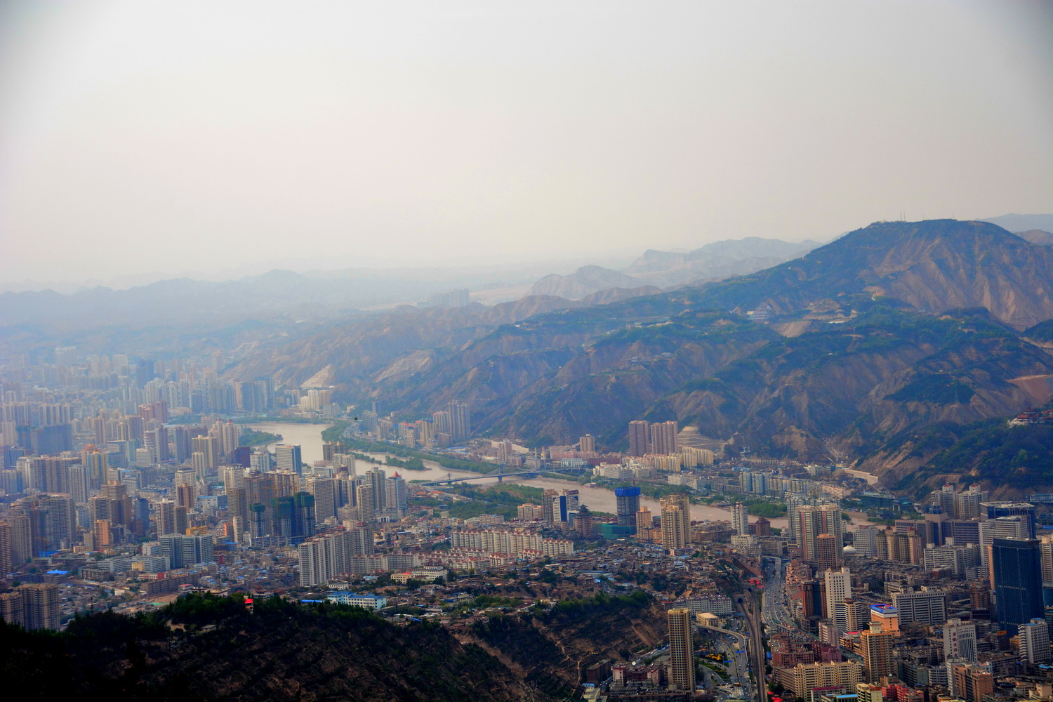 兰山公园在皋兰山上吗,站在兰山看风景