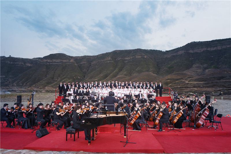 黄河大合唱李晨,李晨奔跑黄河大合唱