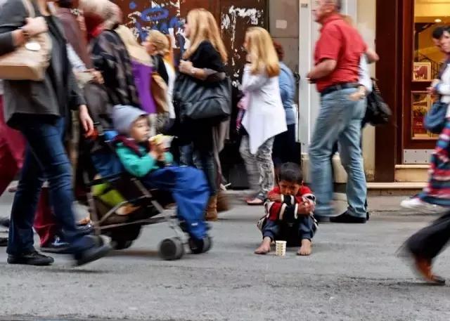 经济学人|Theforgottenmillions