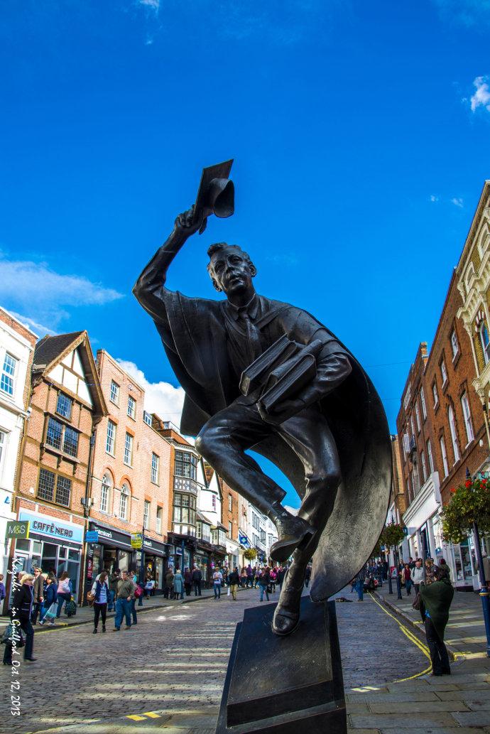 萨里大学环俄留学,萨里大学申请