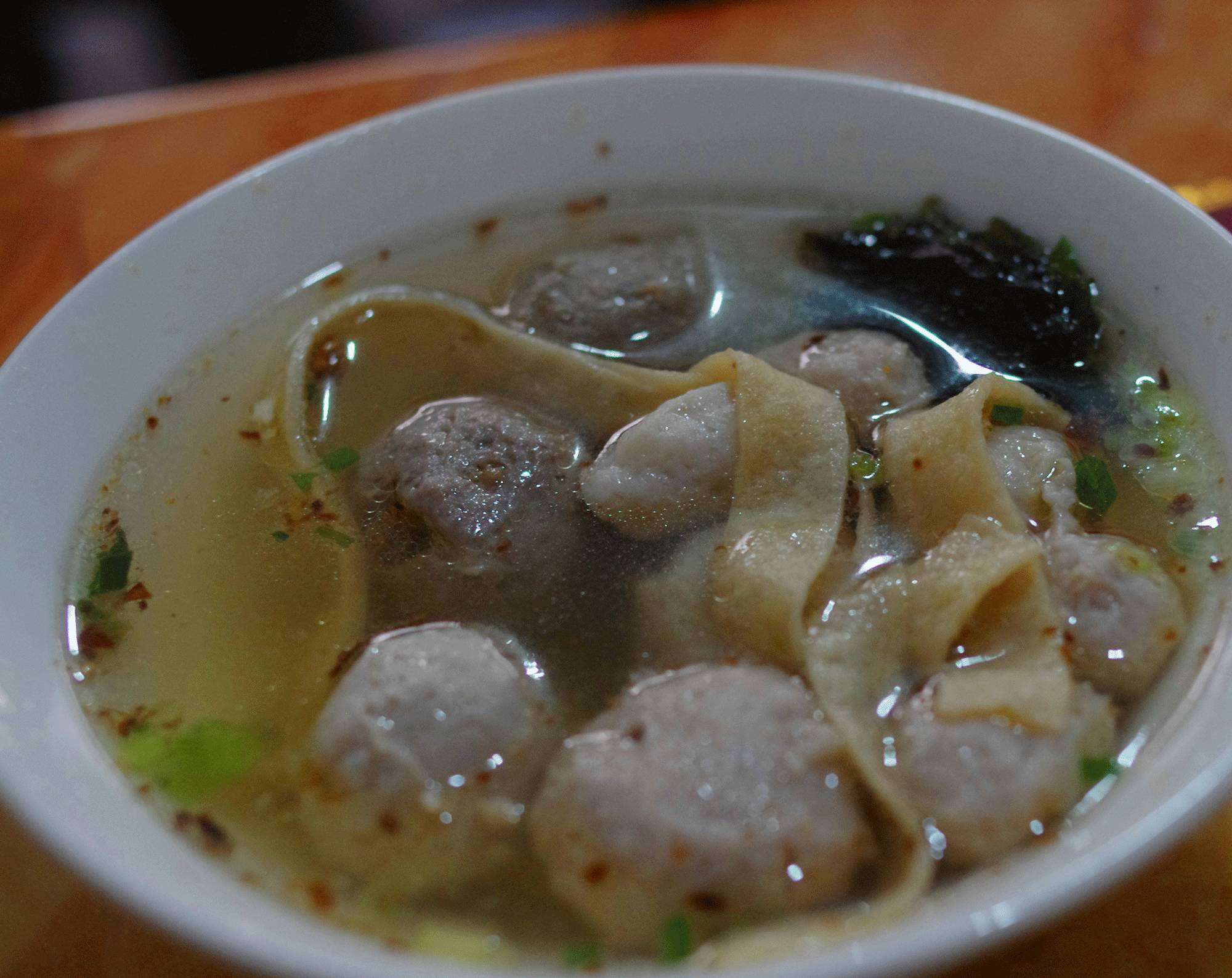 逛不完的美景吃不完的美食,逛不完的街小吃一条街