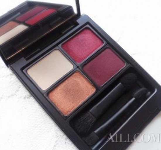 新年你需要一支口红,新年伊始愿你事业顺利