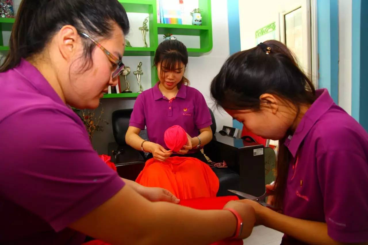 不忘初心青春献党,不忘初心薪火相传是什么意思