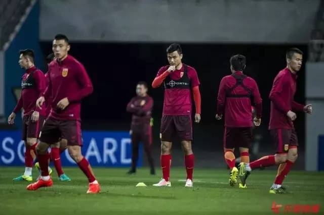 伤你最深的往往是你的亲人,伤你最深的往往是你最信赖的人