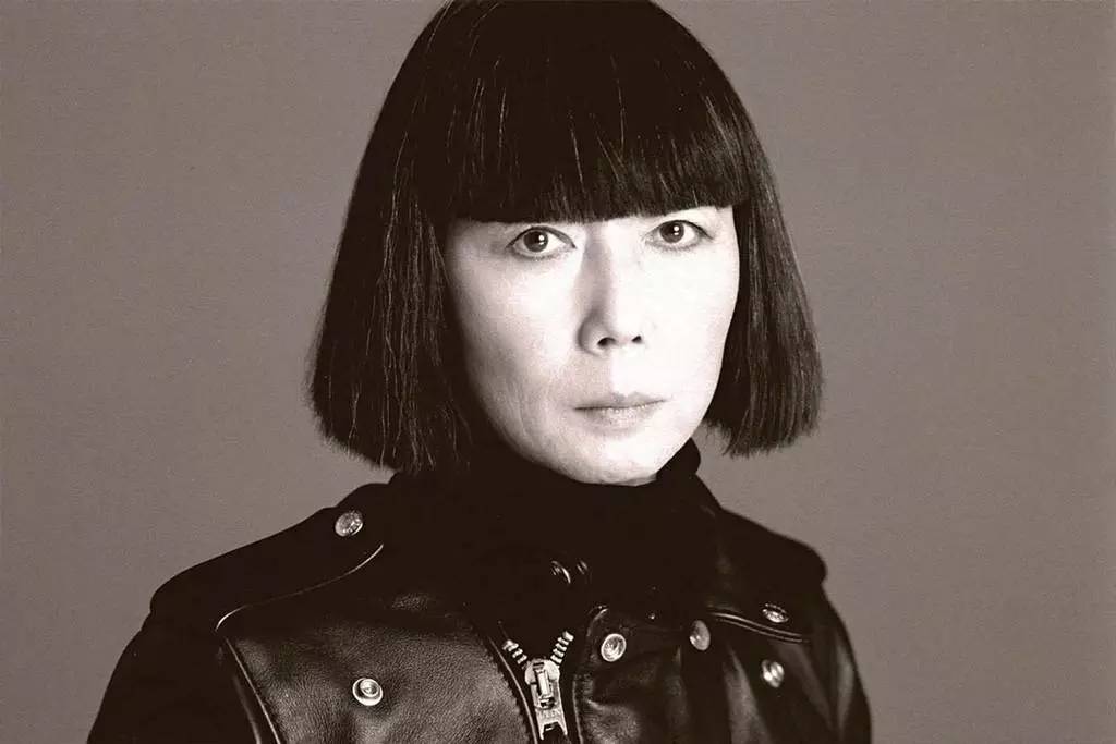 杨幂metgala黑色礼服,metgala杨幂礼服