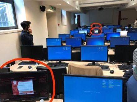 凤凰日参05.15｜青岛交警公布前海一线24个停车场位置！