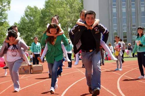 丽江三部曲亲子运动,千人亲子运动会