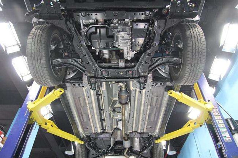 用车｜底盘装甲就是汽车的护肤品？（上）｜Y车评