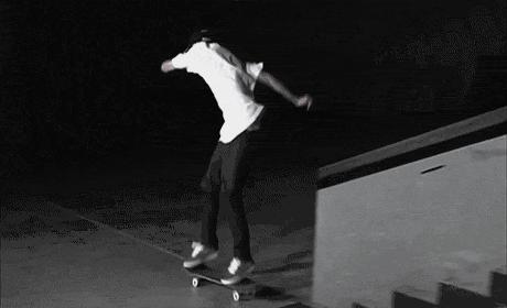 大学中肯定有这7潮人!土豪级的、省吃俭用的、还有买假货?