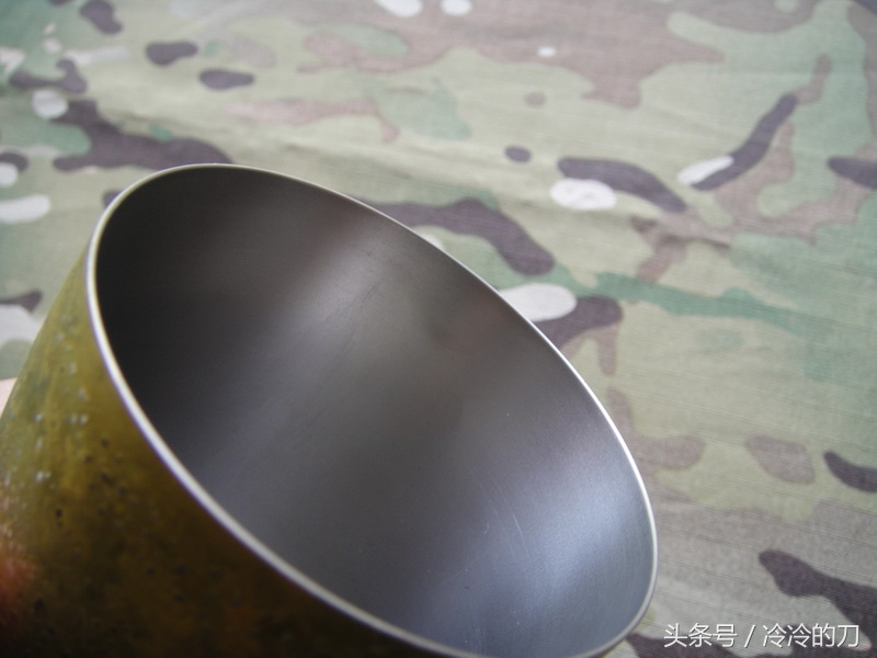 日本雪峰双层钛杯,高颜值的钛杯