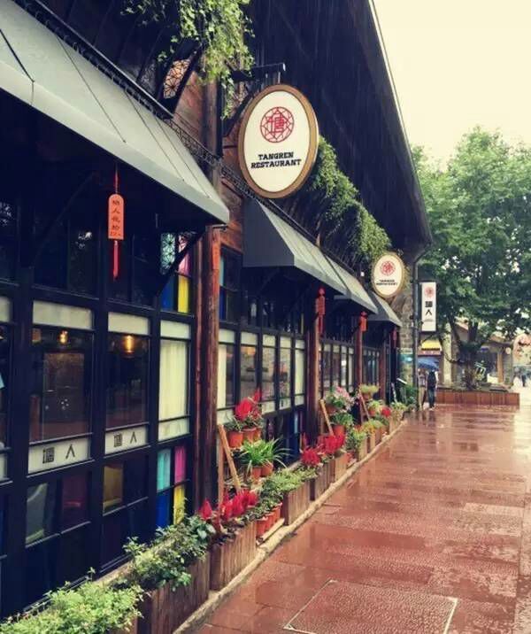 宁波南塘老街介绍,穿越百年的街市