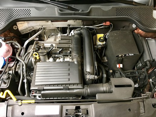 14年大众甲壳虫白色驾驶感受,新到17年大众甲壳虫