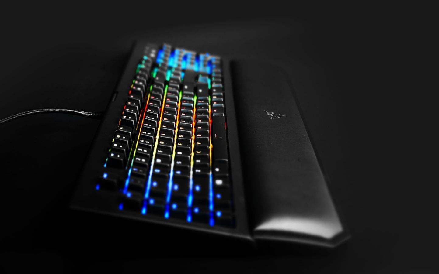 极致性价比的机械键盘,极致性价比键盘