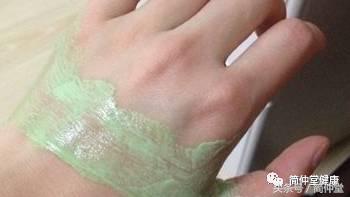 牙膏的妙用,牙膏的妙用洗白衣服