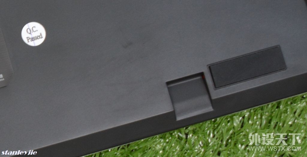 腹灵光轴机械键盘怎么样,红轴104机械键盘测评