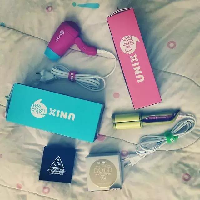 前方萌物来袭！今年最in的“口红包”用它搭配刚刚好