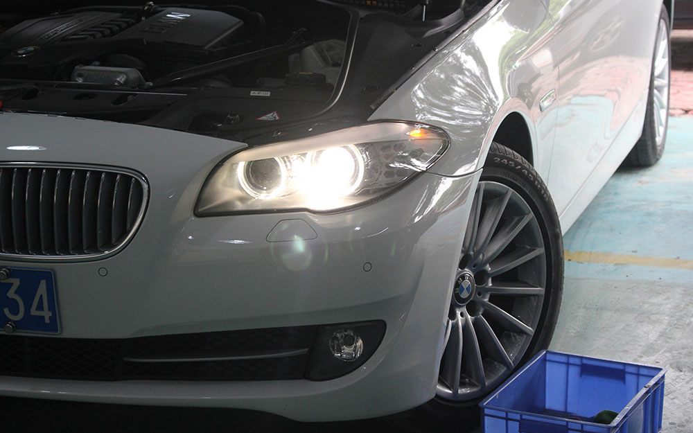 宝马五系改海拉6,宝马五系改灯18款