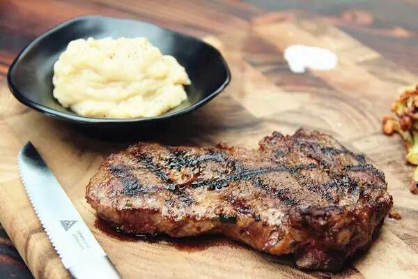 宁波南塘老街介绍,穿越百年的街市