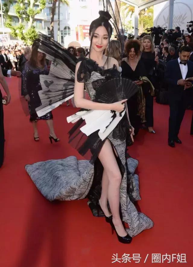 穿*旗国**,扮鸡精,没有范冰冰镇场的戛纳红毯今年来了多少妖魔鬼怪