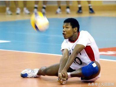 中国体坛黑人混血球员，多是孤儿和单亲，梦想披上国家队战袍