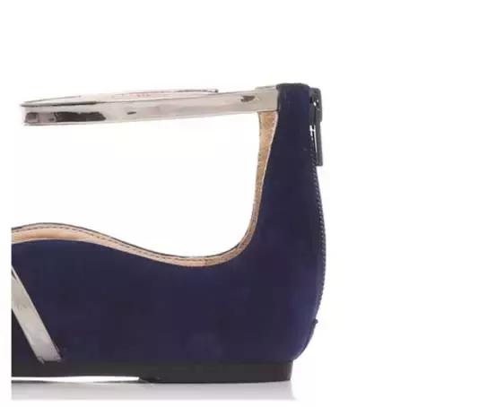 尼加拉蓝色头发,pantone十大最美颜色