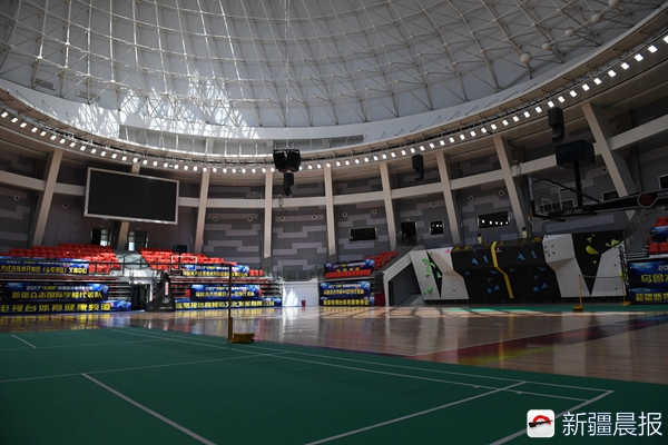 乌鲁木齐奥体中心羽毛球场,乌鲁木齐羽毛球场和篮球场