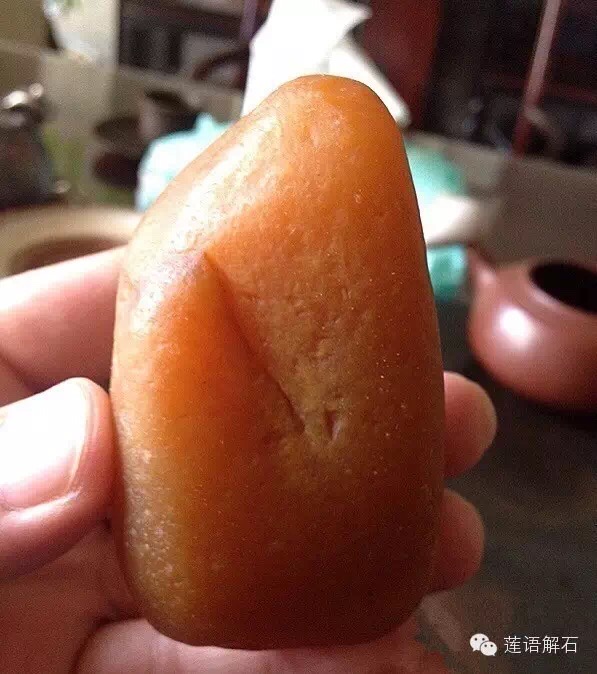 昌化田黄石与寿山田黄石哪个更好,寿山田黄石和昌化田黄石哪一种贵