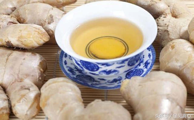 吃生姜片有什么功效,吃醋泡生姜的功效与作用