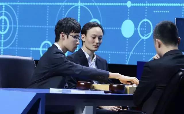 阿狗最后打败黑龙了吗,阿狗最后结局