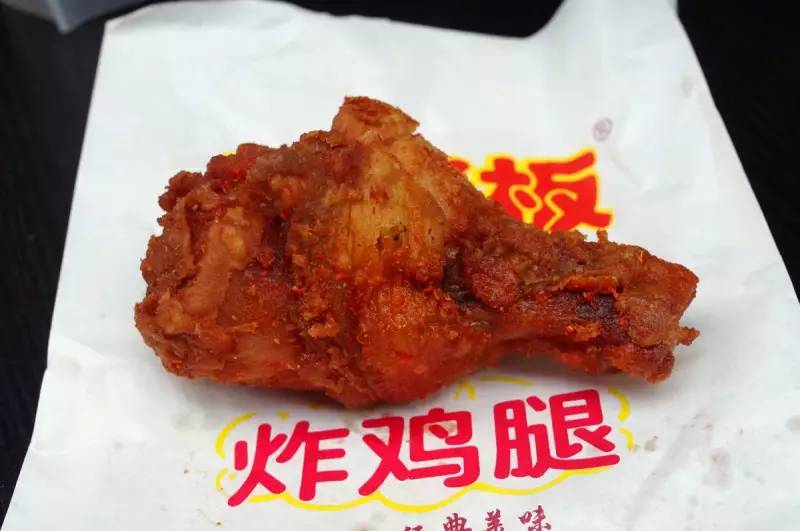 逛不完的美景吃不完的美食,逛不完的街小吃一条街